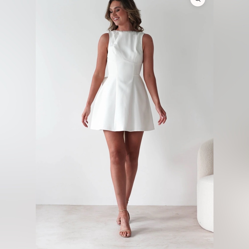 Pearl Sleeveless Mini Dress With Detachable Bow